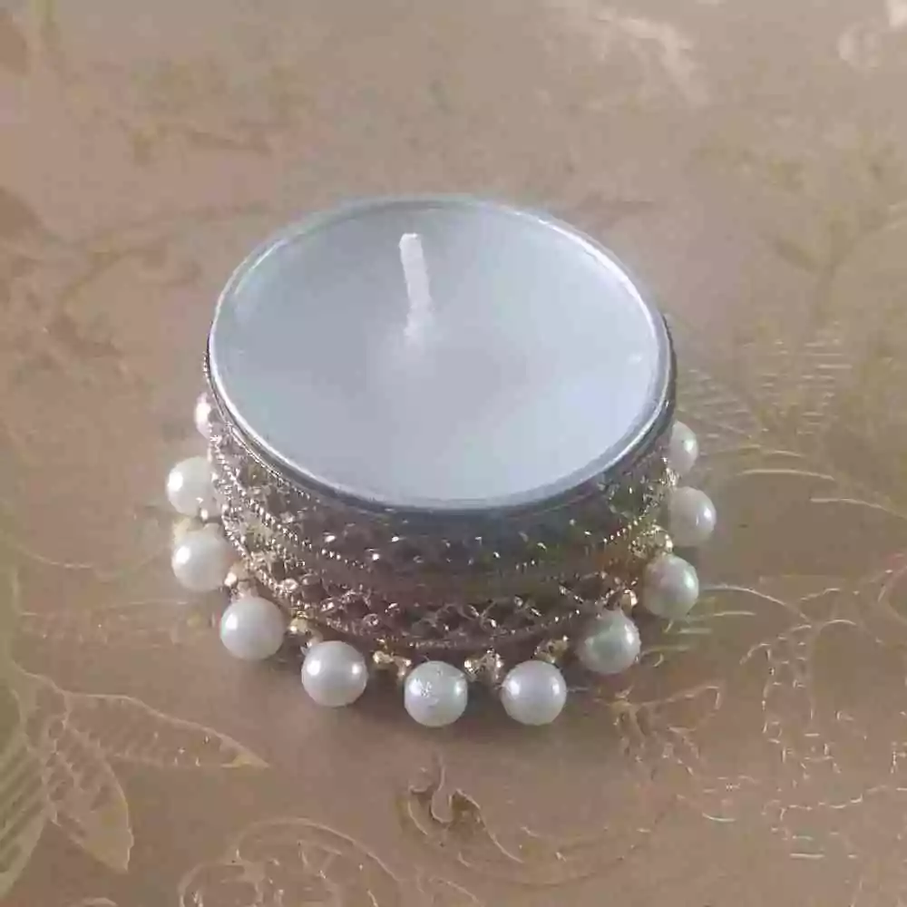 Small pearl t-light holder for Diwali home decor